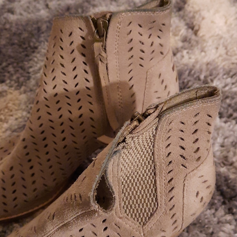 Toms Heeled Sandal Shoe - Picture 7 of 10